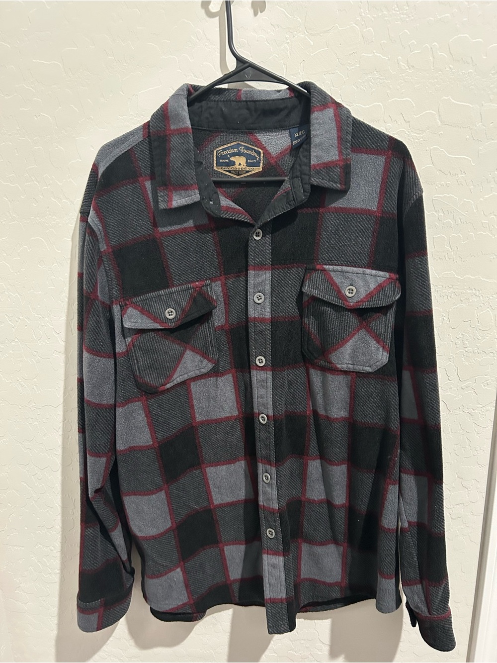 Freedom Foundry Men's Gray & Black Plaid Button-Down Shirt with Burgundy Grid